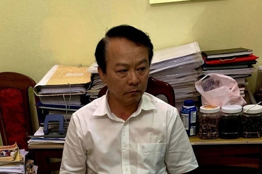 Đình chỉ công tác thẩm phán nhận hối lộ 500 triệu đồng để xử thắng kiện