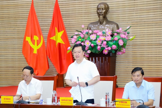 Chủ tịch UBND tỉnh: Phấn đấu đạt mục tiêu giải ngân vốn đầu tư công và 3 chương trình mục tiêu quốc gia đã đề ra