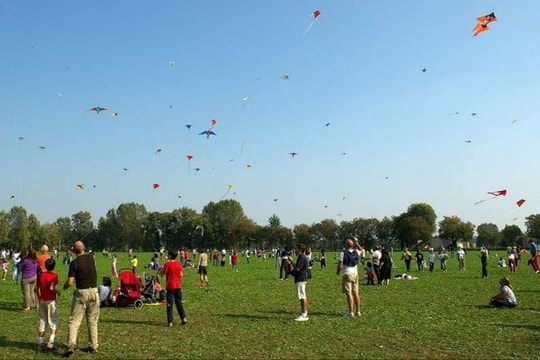 Lễ hội thả diều lớn nhất thành Vinh lần đầu được tổ chức