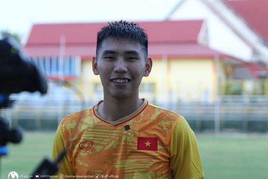 Đinh Xuân Tiến của Câu lạc bộ Sông Lam Nghệ An làm đội phó U23 Việt Nam