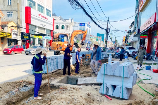 Thành phố Vinh đẩy nhanh tiến độ các công trình chào mừng 60 năm thành lập