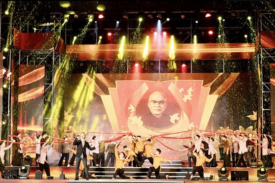 Chủ tịch nước dự lễ kỷ niệm 135 năm Ngày sinh Chủ tịch Tôn Đức Thắng