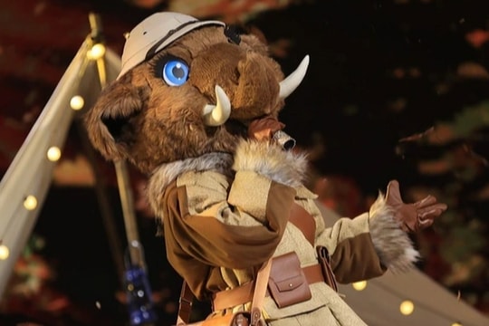 Vì sao Voi Bản Đôn gây sốt 'Ca sĩ mặt nạ' với tiết mục 3 triệu lượt xem?