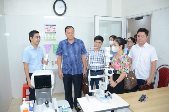 Đoàn giám sát Hội đồng nhân dân tỉnh giám sát hoạt động các cơ sở khám, chữa bệnh ngoài công lập trên địa bàn tỉnh