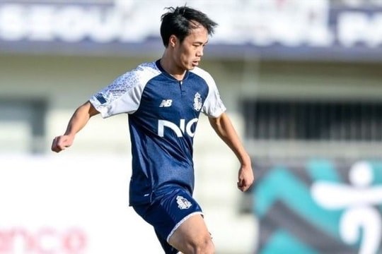 Huấn luyện viên Seoul E-Land nói điều bất ngờ về tương lai Văn Toàn; Man City vung 55 triệu bảng chiêu mộ 'máy chạy' thay Mahrez