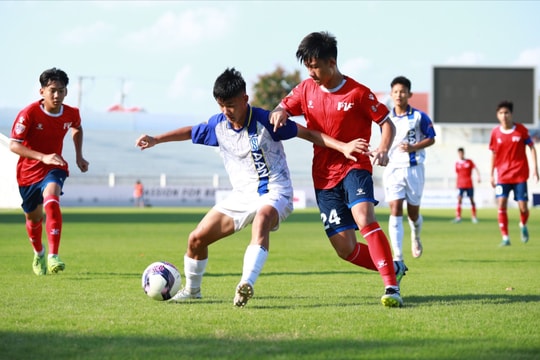 U15 Sông Lam Nghệ An trở thành cựu vương sau khi để thua U15 PVF 