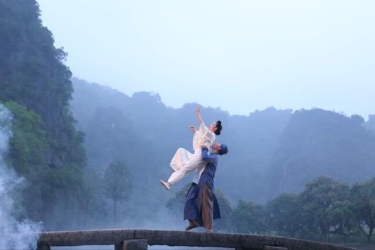 NSƯT Phạm Phương Thảo phát hành MV mới ‘Cõng mẹ về trời’ mùa Vu Lan