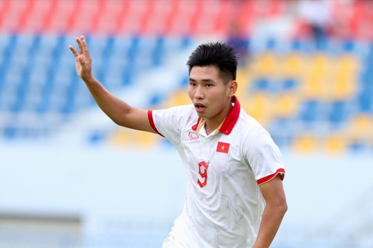 Đinh Xuân Tiến được bình chọn cầu thủ xuất sắc nhất trận bán kết U23 Đông Nam Á