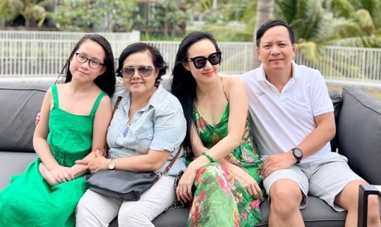 Mẹ chồng chưa lộ diện của BTV Hoài Anh: Điểm tựa lớn trong sự nghiệp của con dâu