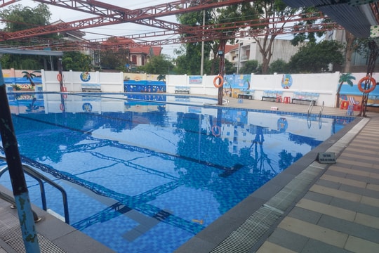 Thông tin thêm về vụ nam sinh 13 tuổi đuối nước trong bể bơi nhà trường