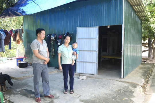 Một năm sau lũ, nhiều giáo viên huyện vùng cao Nghệ An vẫn chưa thể 'an cư'