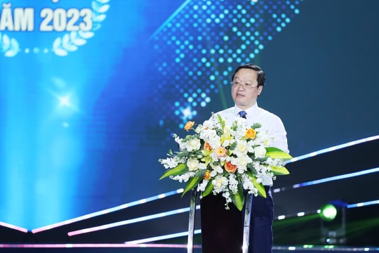 Các em cần tiếp tục nỗ lực hết mình, biết khát vọng và gieo mầm khát vọng (*)