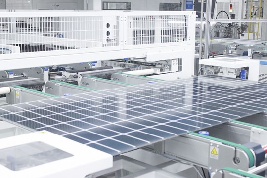 Ban Thường vụ Tỉnh ủy Nghệ An thông qua chủ trương điều chỉnh tổng mức đầu tư dự án sản xuất thanh silic, đĩa bán dẫn tại Hoàng Mai lên 440 triệu USD