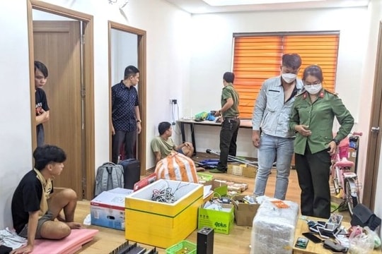 Bắt 2 nhóm mua bán hàng chục nghìn dữ liệu cá nhân, thẻ ngân hàng