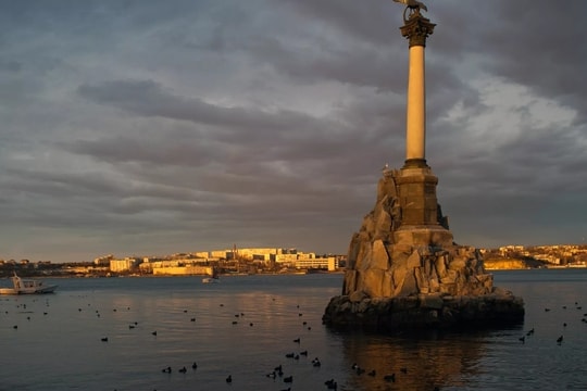 Tướng Mỹ kêu gọi cô lập bán đảo Crimea