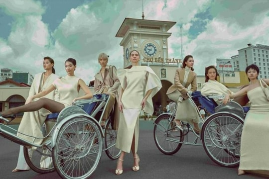 Hồ Ngọc Hà đẹp kiêu sa trong bộ ảnh Sài Gòn xưa