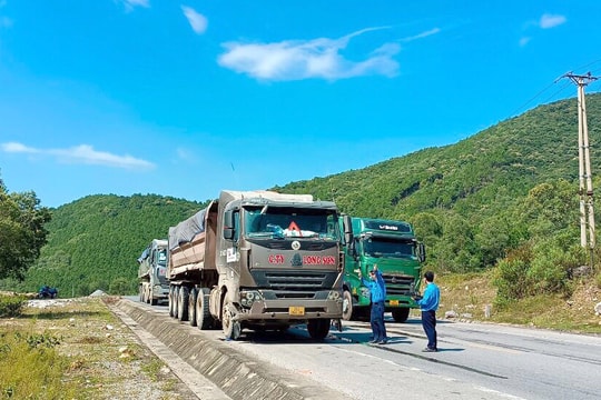 Tăng cường tuần tra, kiểm soát phương tiện giao thông trong dịp nghỉ lễ 2/9