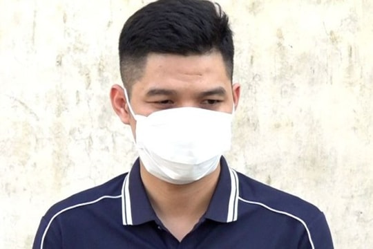 Cho vay nặng lãi rồi 'ép' con nợ thành người lừa đảo