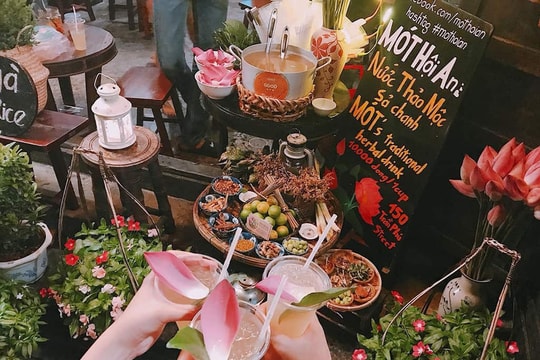 Báo nước ngoài gọi Hội An là 'kinh đô ẩm thực' của Việt Nam