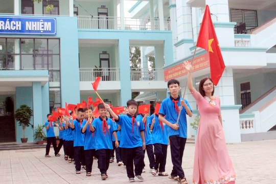 Những hình ảnh đẹp trong ngày khai giảng chào đón năm học mới