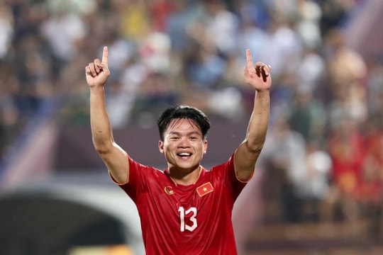 Hồ Văn Cường ghi bàn, U23 Việt Nam thắng tưng bừng trận ra quân