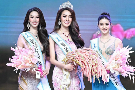 Cuộc thi Hoa hậu Quốc tế gây xôn xao khi có tới… 12 Á hậu