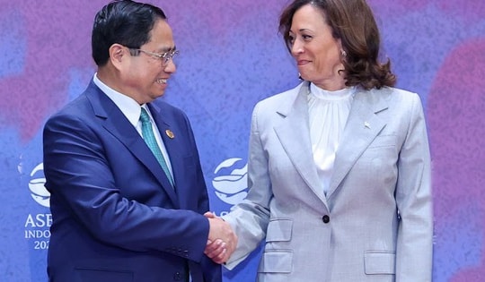 Thủ tướng Phạm Minh Chính gặp Phó Tổng thống Hoa Kỳ Kamala Harris