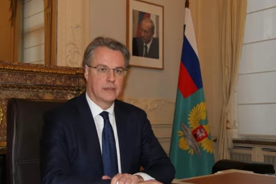 Phương Tây theo đuổi trừng phạt Nga để củng cố sự độc quyền trên thế giới