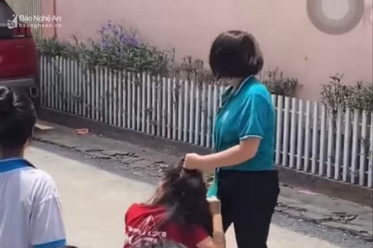  Xác minh video đánh nhau giữa 4 nữ sinh ở thành phố Vinh