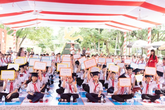 Học sinh thành phố Vinh tham gia Cuộc thi 'Rung chuông vàng' tìm hiểu về phong trào Xô viết Nghệ Tĩnh