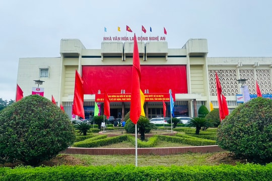 Gần 4,2 vạn cán bộ, đảng viên sẽ tham dự Hội nghị quán triệt, triển khai Nghị quyết số 39 của Bộ Chính trị về phát triển Nghệ An