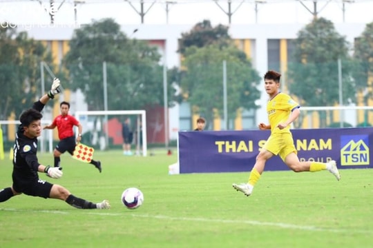 Lê Đình Long Vũ – Phil Foden của bóng đá xứ Nghệ