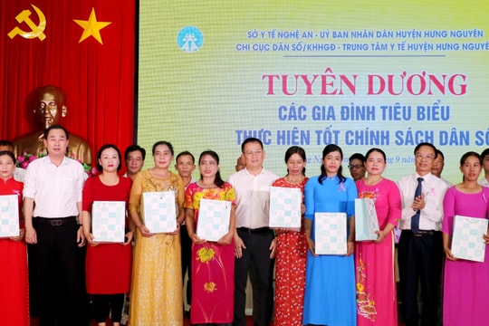 Nghệ An truyền thông hưởng ứng Ngày Tránh thai thế giới