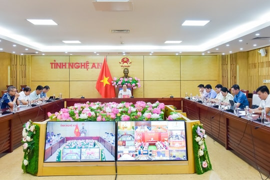 Phó Thủ tướng Chính phủ chỉ đạo các bộ, ngành, địa phương phát huy hết tinh thần, trách nhiệm đẩy mạnh giải ngân đầu tư công