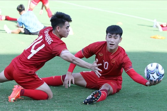 Trụ cột Olympic Việt Nam khó kịp bình phục trước trận gặp Ả Rập Xê Út; MU chấp nhận 'cắt lỗ' tống khứ Jadon Sancho