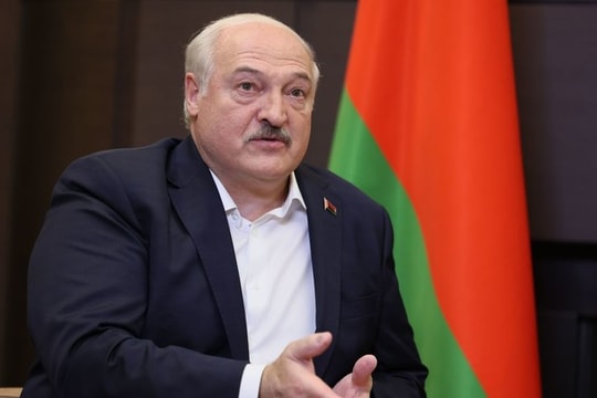 Nhà lãnh đạo Belarus Lukashenko: Phương Tây chuẩn bị ‘bỏ rơi’ Zelensky