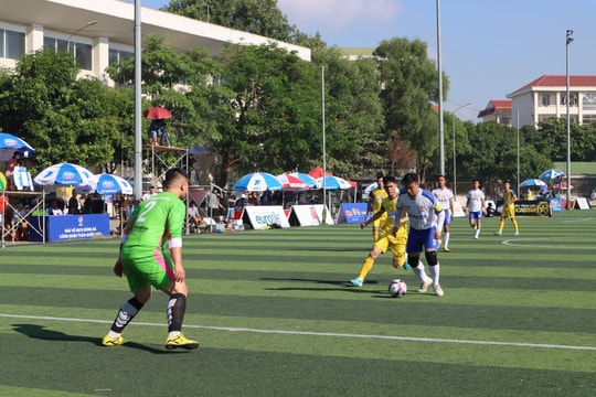 Khai mạc vòng loại khu vực 3 'Giải vô địch bóng đá công nhân toàn quốc 2023' 