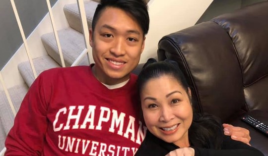 Con trai NSND Hồng Vân trải lòng về áp lực 'con nhà nòi'