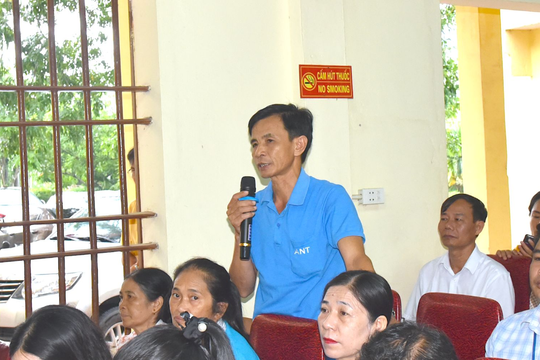 Cử tri thị xã Hoàng Mai kiến nghị bất cập liên quan đến làm 'bìa đỏ', đường gom khi thi công cao tốc