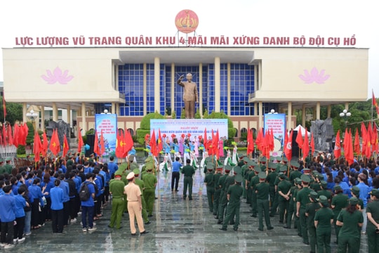 Tổ chức ngày hội 'Thanh niên quân đội với văn hóa giao thông' năm 2023