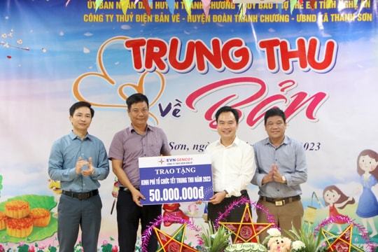 Công ty Thủy điện Bản Vẽ mang Trung thu nhân ái đến trẻ em nghèo