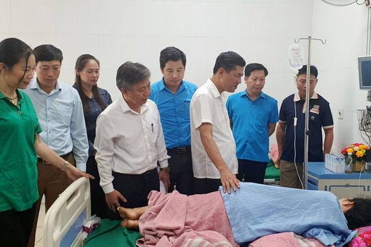 Bộ trưởng Bộ Giáo dục và Đào tạo gửi thư thăm hỏi ngành Giáo dục Nghệ An sau đợt mưa lũ gây thiệt hại nghiêm trọng