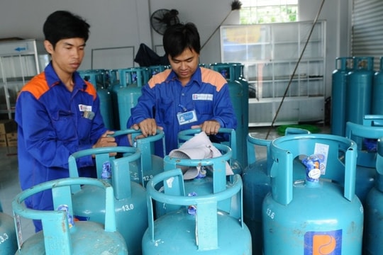 Giá gas tăng 20.000 đồng/bình; Vàng chưa dừng đà giảm giá