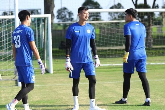 Thủ môn quê Nghệ An gia nhập đội bóng Công an nhân dân