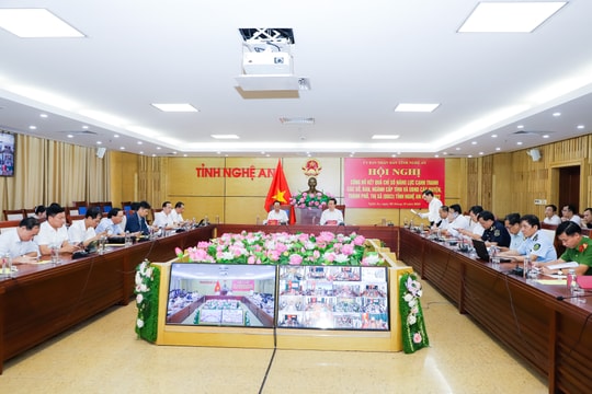 Nghệ An công bố kết quả Chỉ số năng lực cạnh tranh các sở, ban, ngành và UBND các huyện