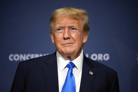 Cựu Tổng thống Trump tuyên bố sẵn sàng trở thành Chủ tịch Hạ viện ngắn hạn