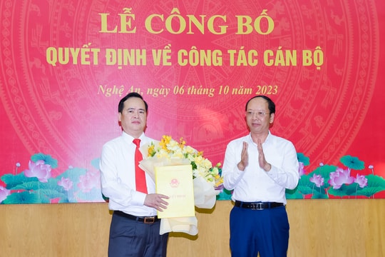 Công bố Quyết định điều động, bổ nhiệm Giám đốc Trung tâm Xúc tiến đầu tư, thương mại và du lịch tỉnh Nghệ An