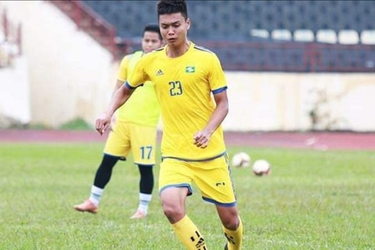 Cựu trung vệ Sông Lam Nghệ An đi xuất khẩu lao động 