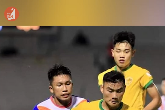 Cựu hậu vệ Sông Lam Nghệ An được Quảng Nam trao bản hợp đồng thời hạn 2 năm