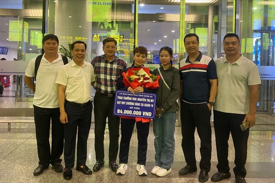  Nghệ An thưởng nóng hơn 80 triệu đồng cho vận động viên cầu mây Nguyễn Thị My